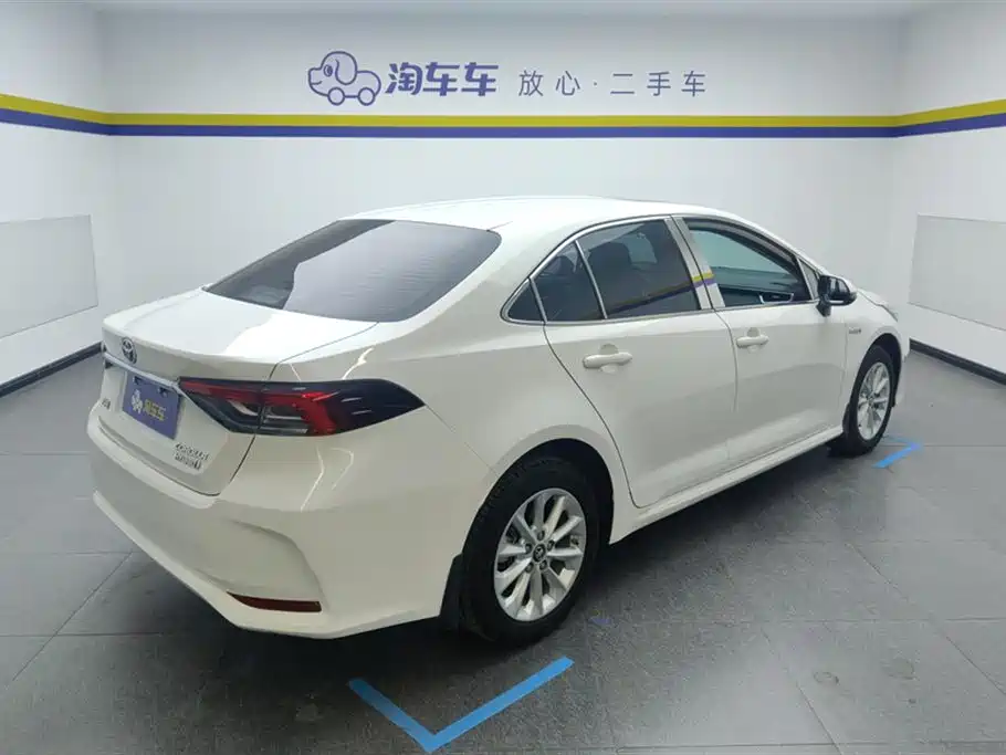 Toyota Corolla 2021 1.8L E-CVT Elite
