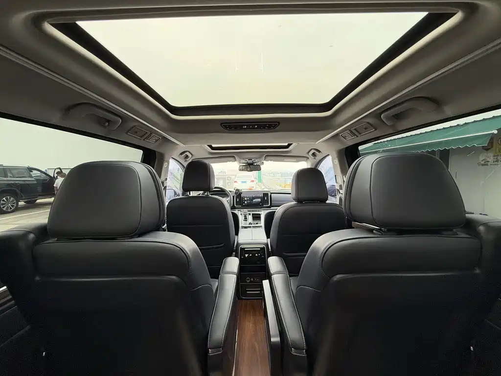 GAC Motor Trumpchi M8 — миниатюра 11