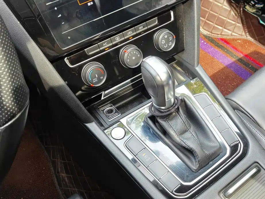 Volkswagen Magotan — миниатюра 8