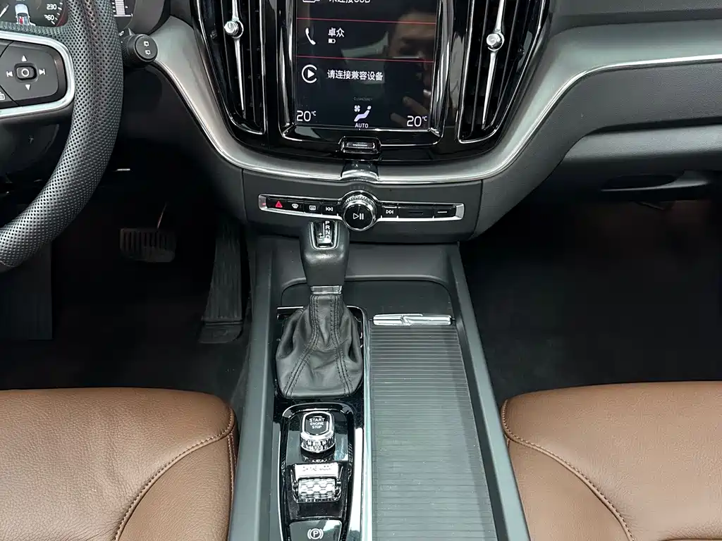 Volvo XC60 — миниатюра 14