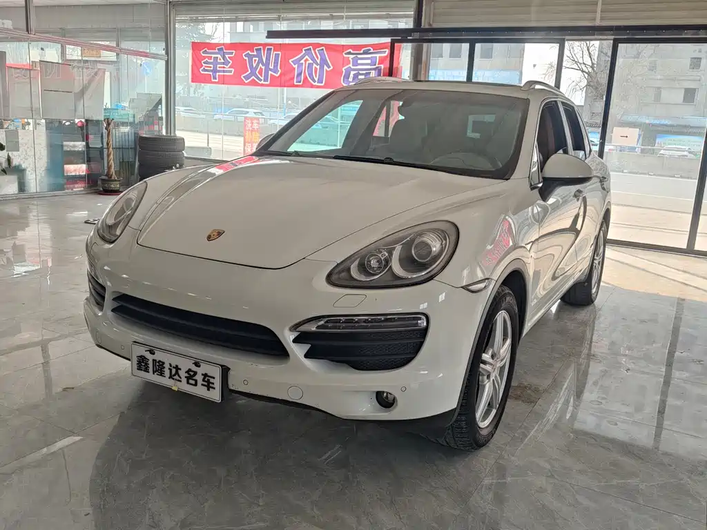 Porsche Cayenne 2012