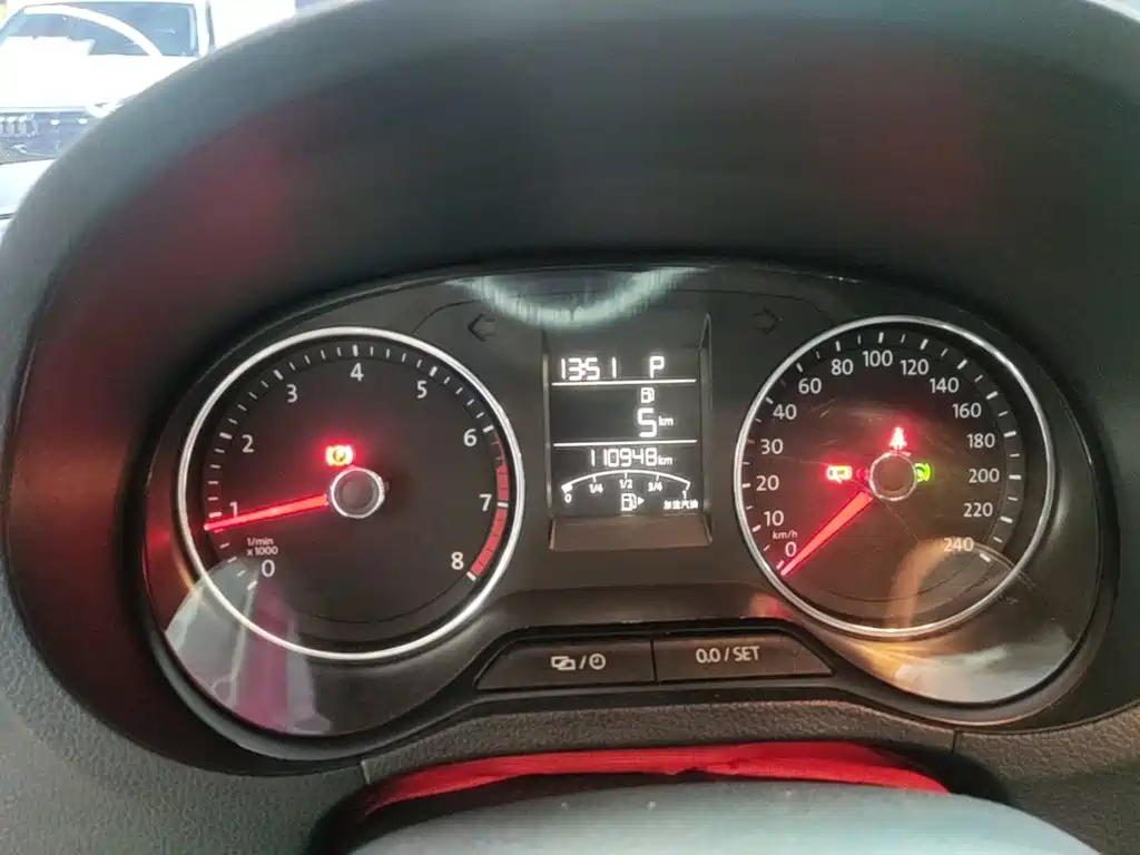 Volkswagen Polo — миниатюра 12