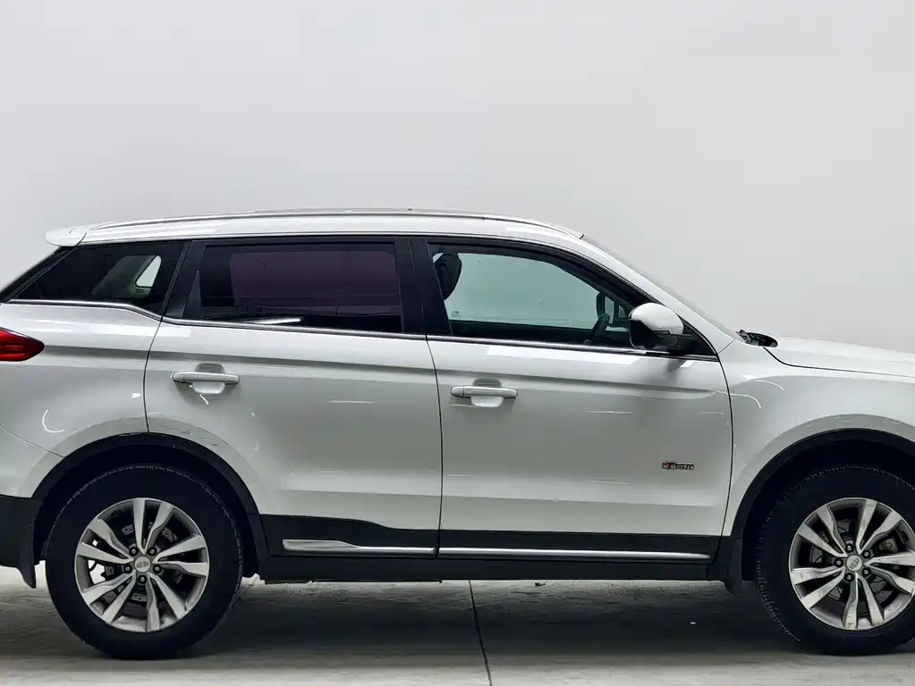 Geely Boyue — миниатюра 8