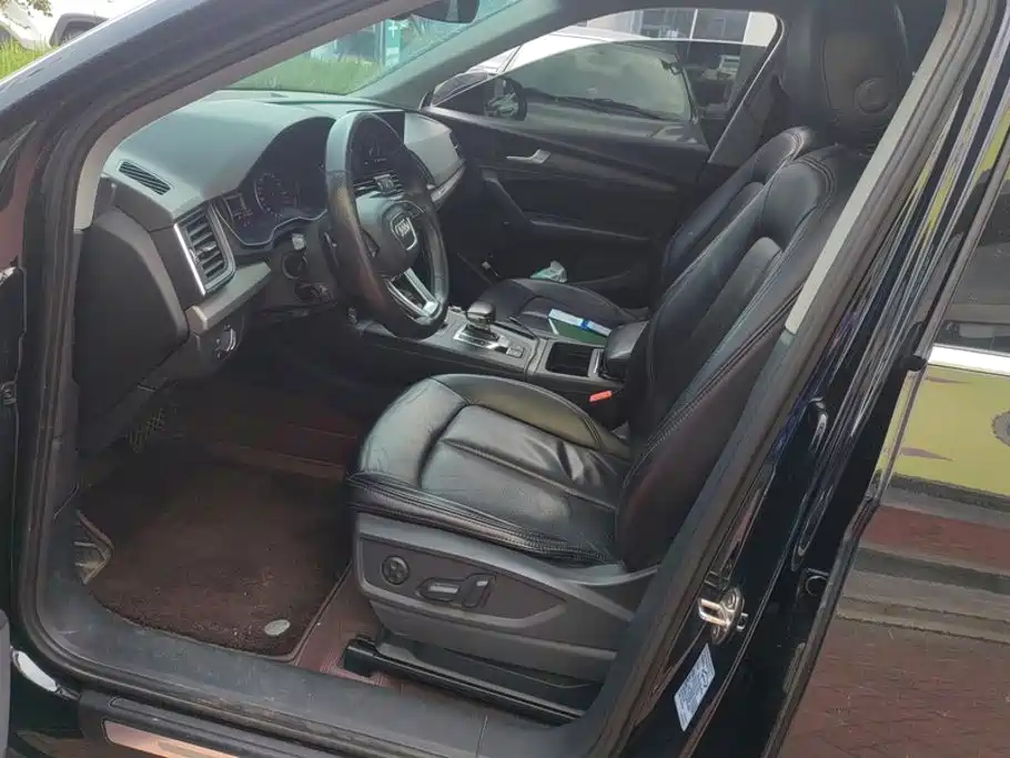 Audi Q5L — миниатюра 9
