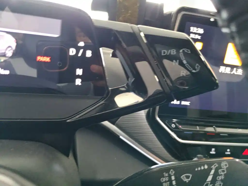 Volkswagen ID.4 Crozz — миниатюра 14