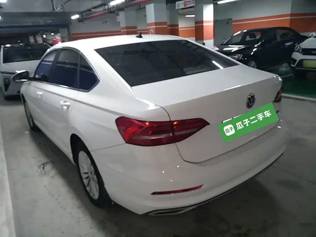 Volkswagen Lavida — миниатюра 5