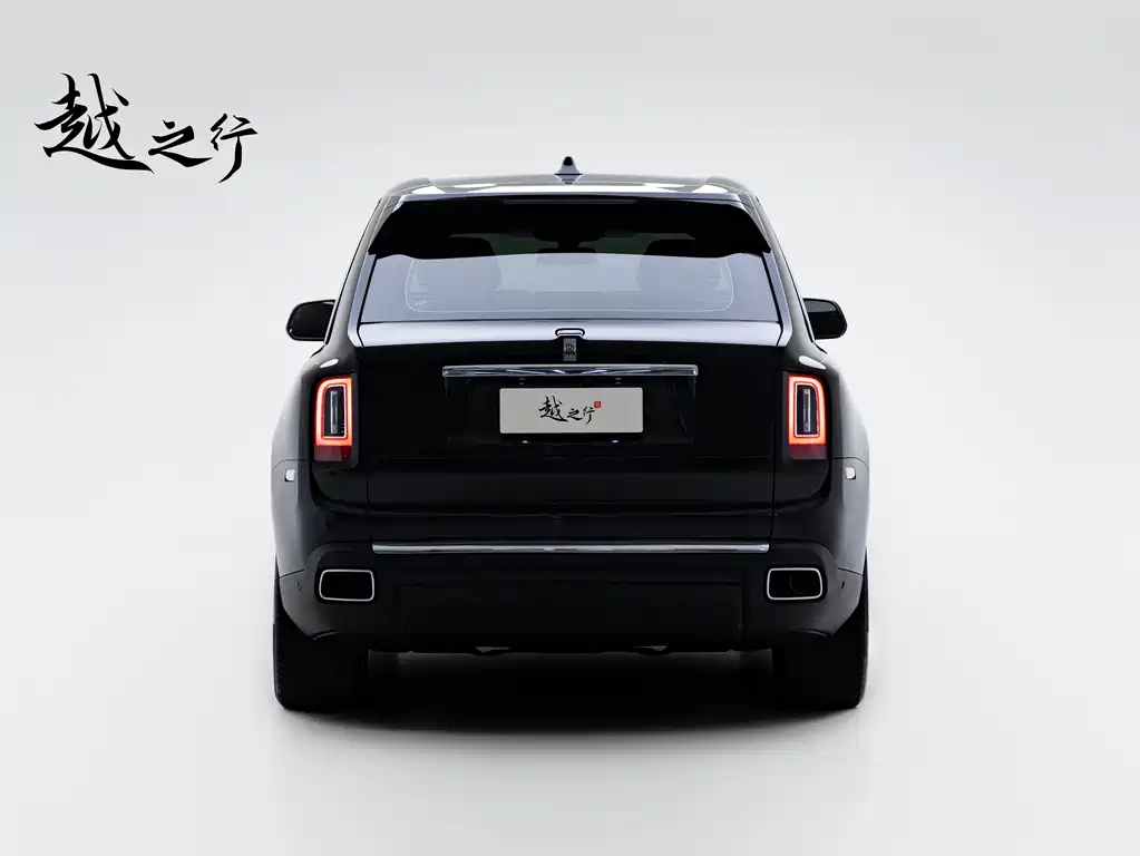 Rolls-Royce Cullinan 2018 мест