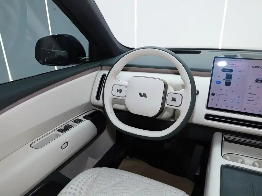 Li Auto Li L9 — миниатюра 12