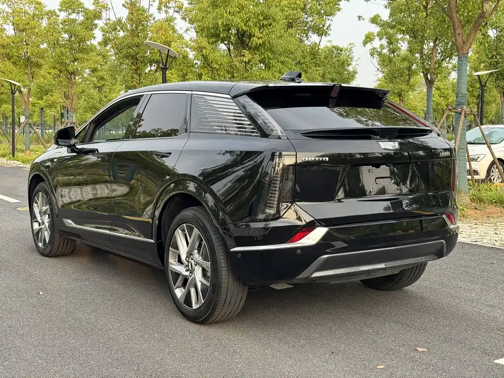 Cadillac IQ