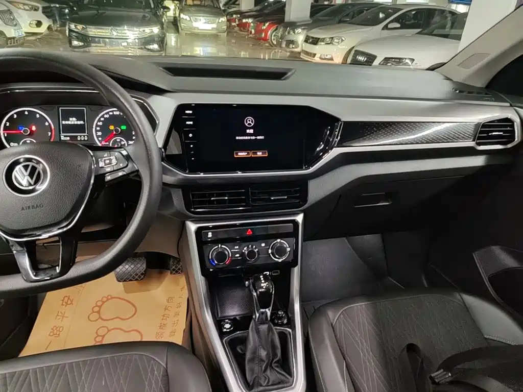 Volkswagen T-Cross — миниатюра 13