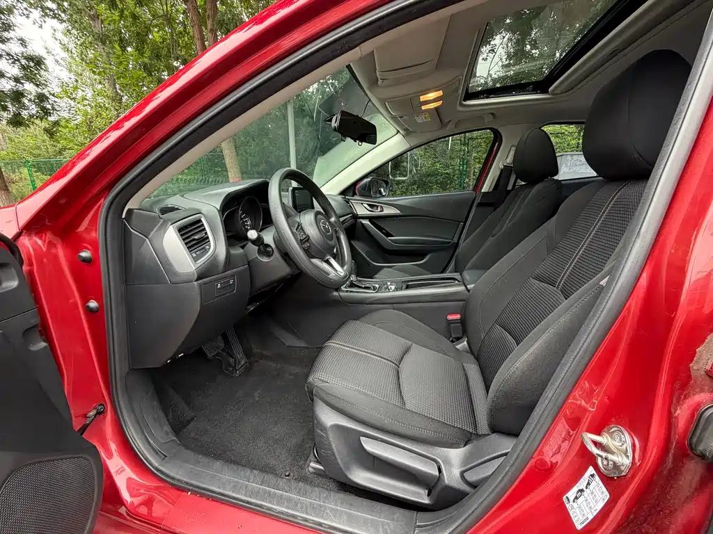 Mazda 3 Axela — миниатюра 6
