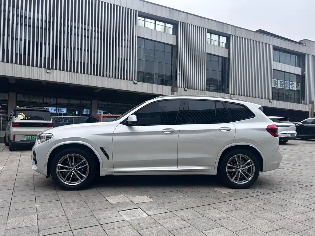 BMW X3 — миниатюра 4