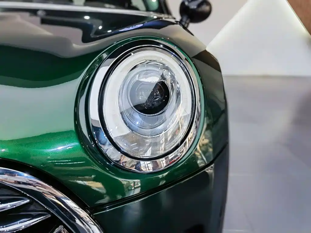 MINI Mini Clubman — миниатюра 19