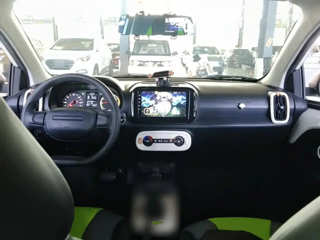 Roewe Clever — миниатюра 10