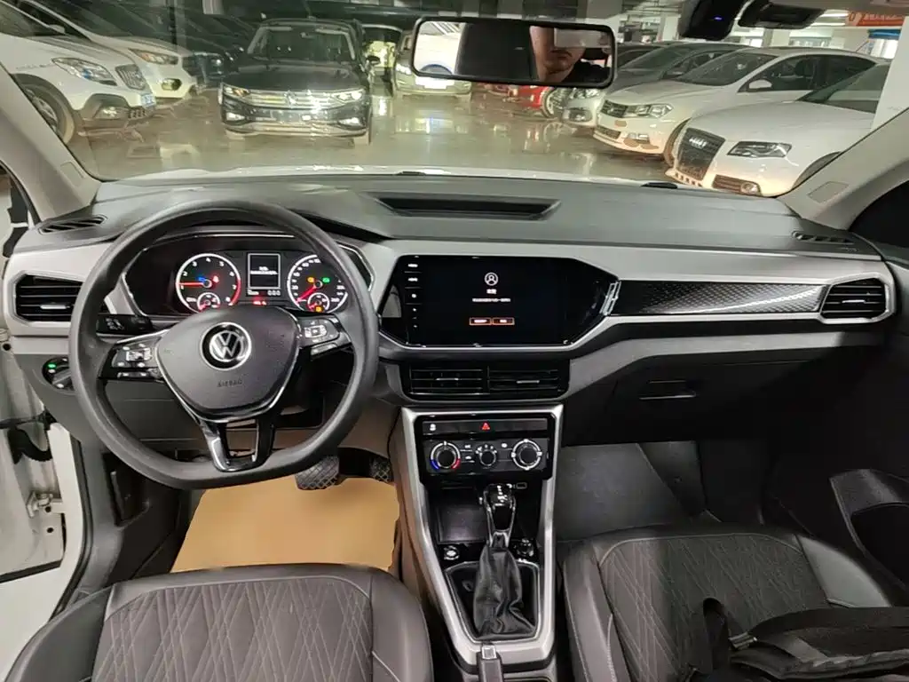 Volkswagen T-Cross — миниатюра 10