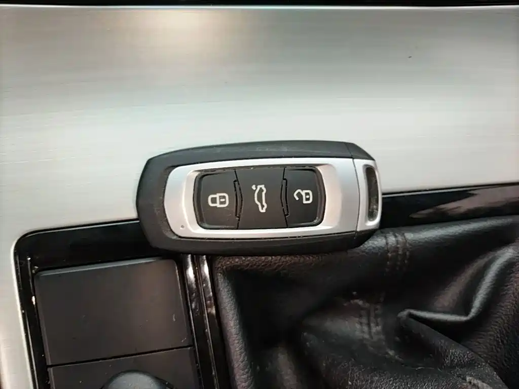 Geely Emgrand GL — миниатюра 9