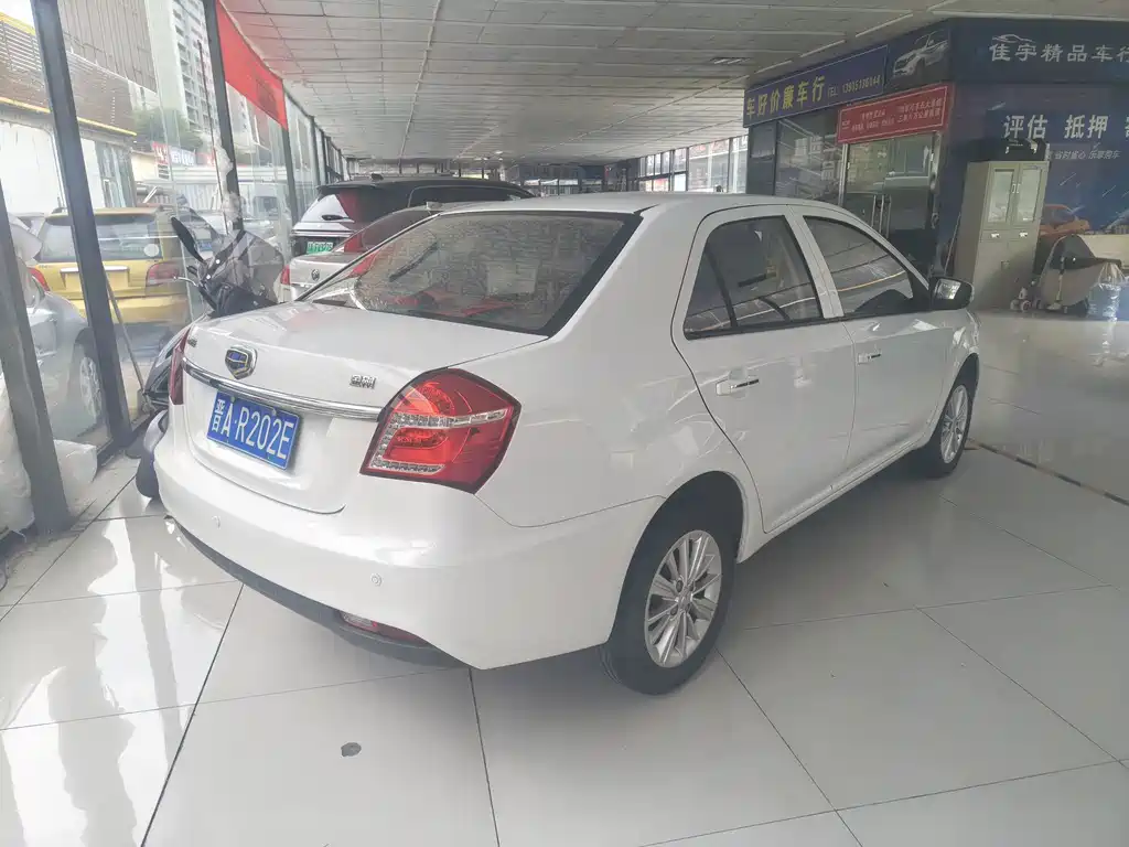 Geely King Kong — миниатюра 4