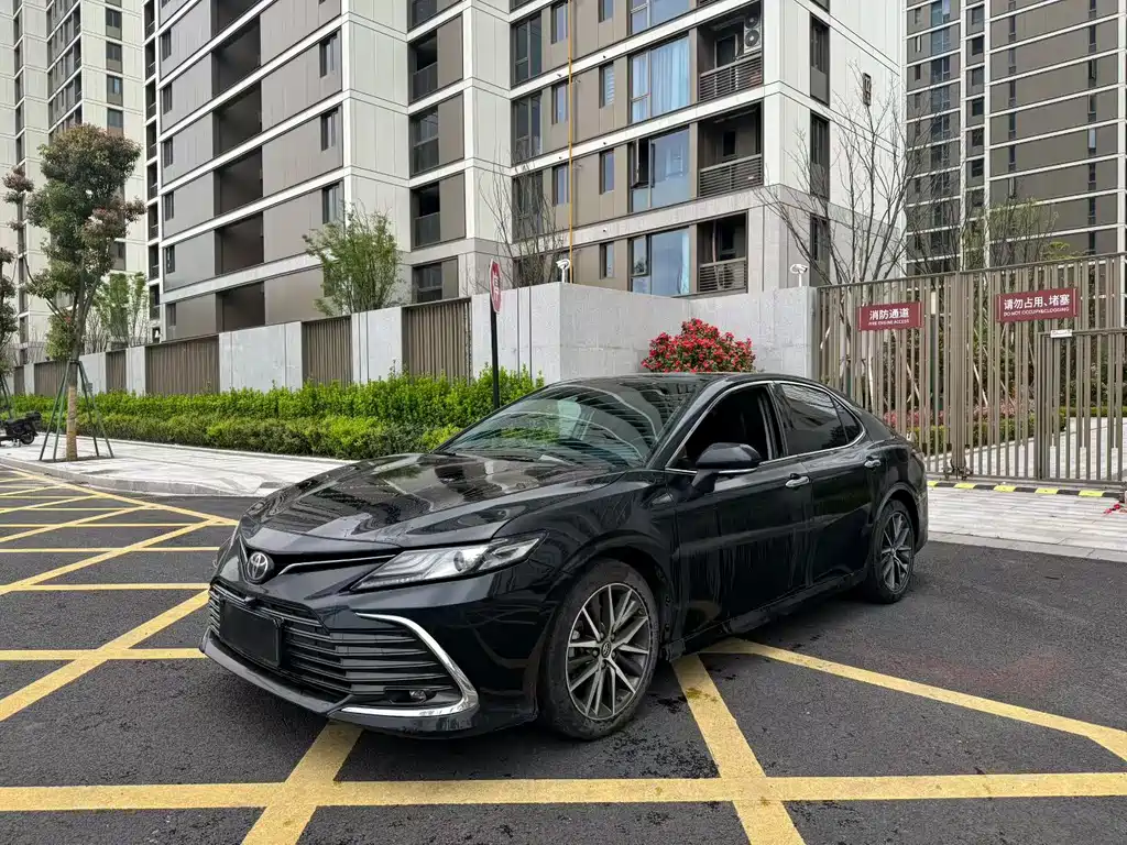 Toyota Camry 2022