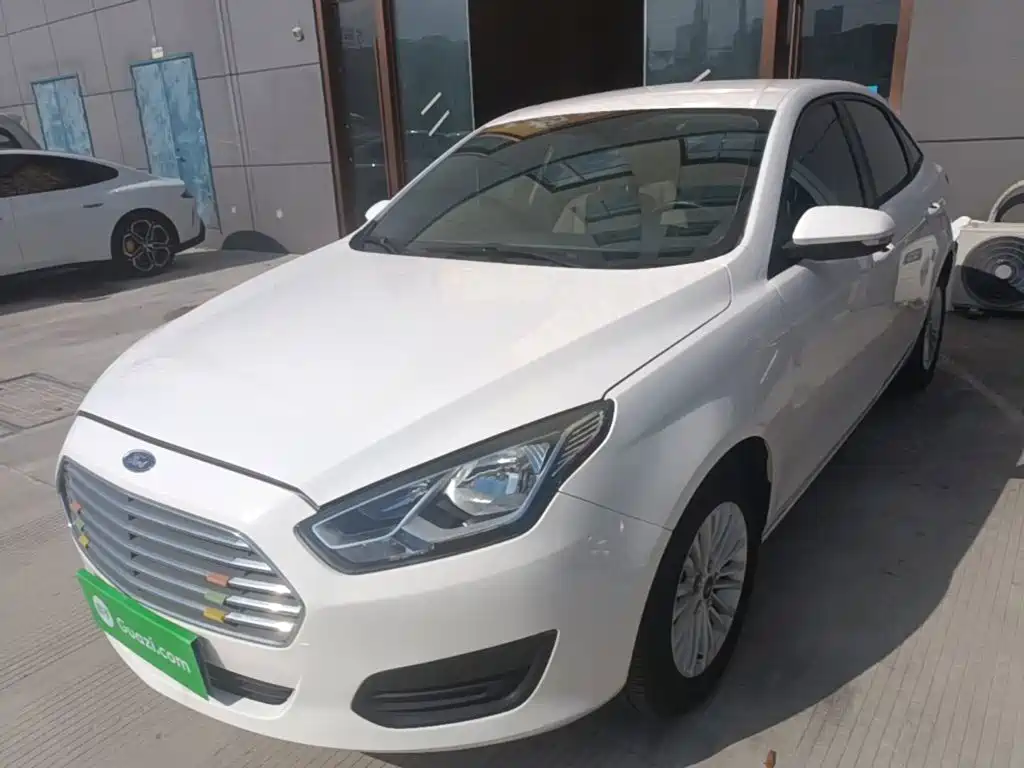 Ford Escort — миниатюра 2