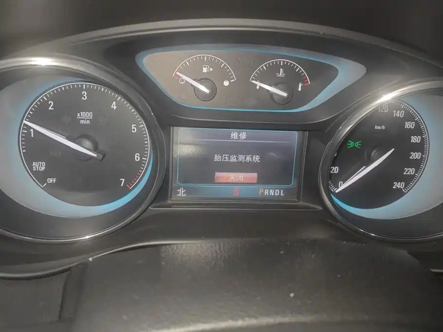 Buick Envision Plus — миниатюра 14