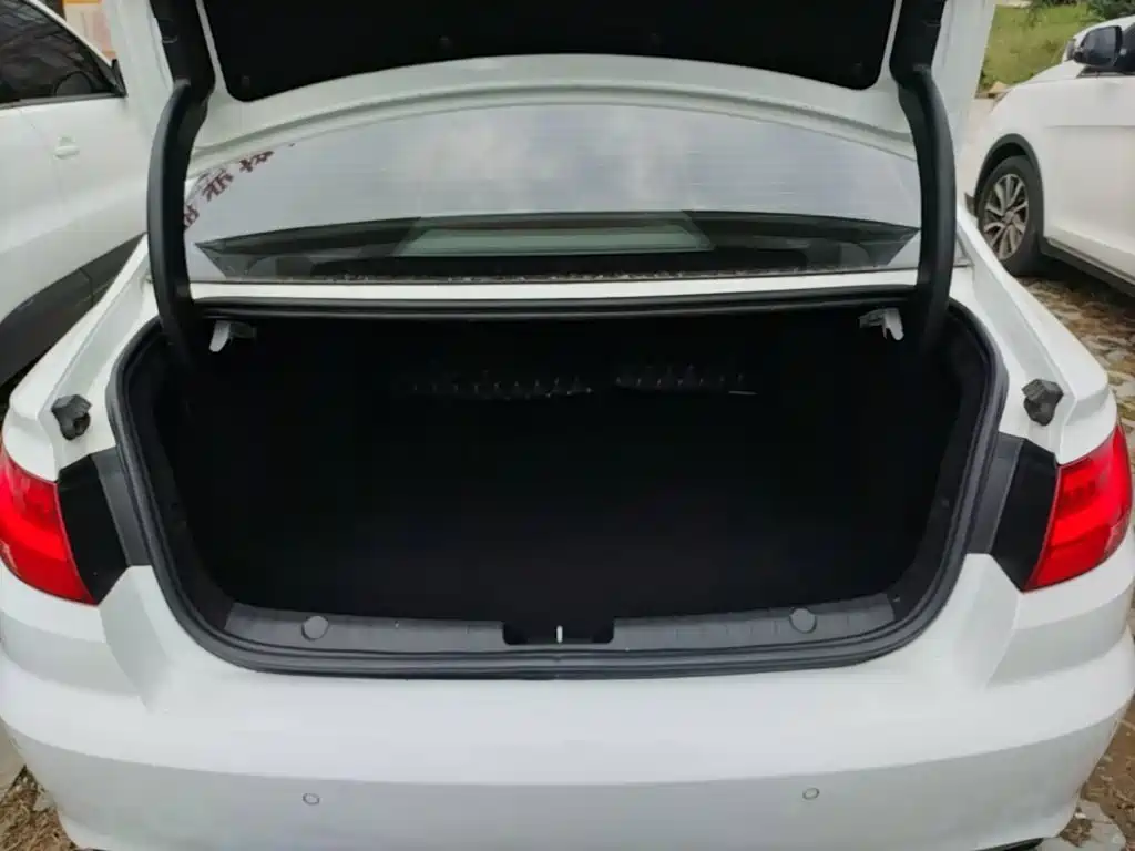 Geely Emgrand GL — миниатюра 19