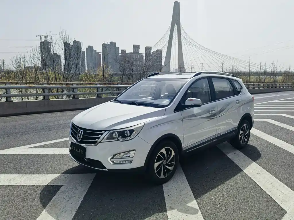Baojun 560 2016