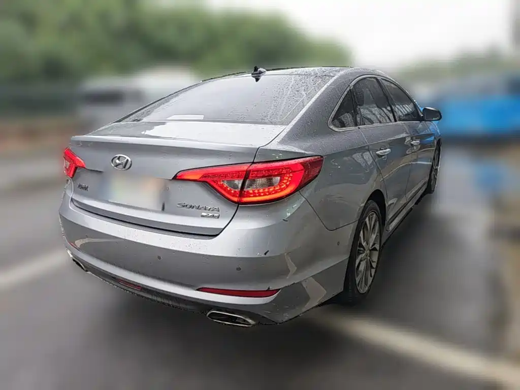 Hyundai Sonata — миниатюра 10