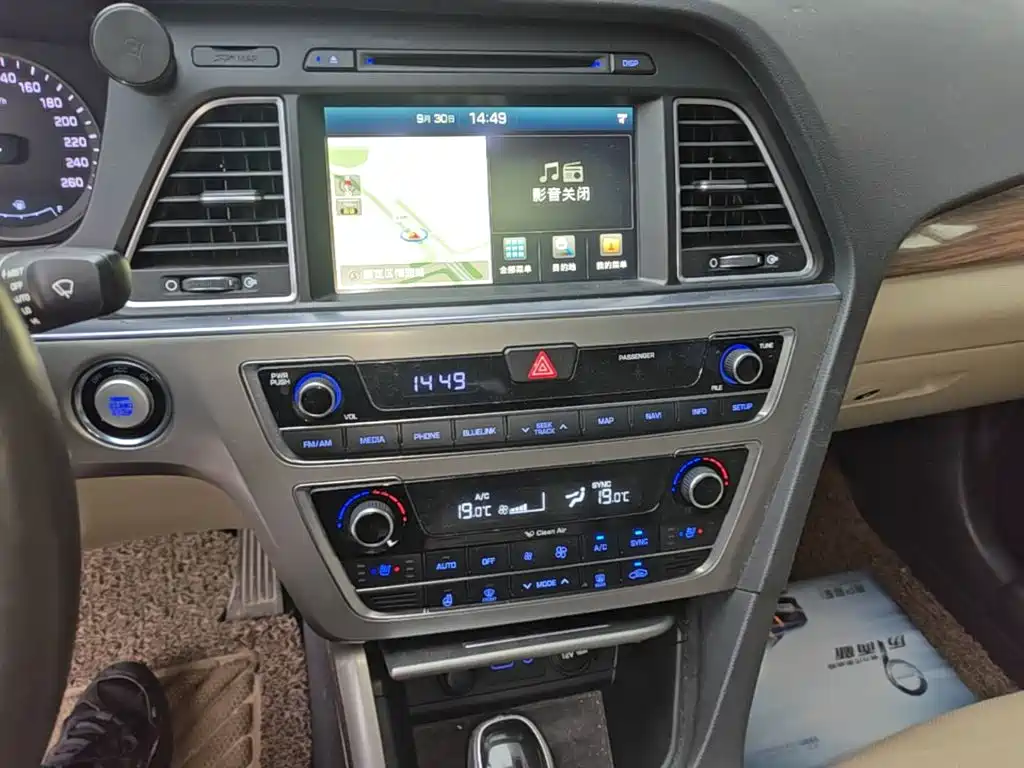 Hyundai Sonata — миниатюра 18