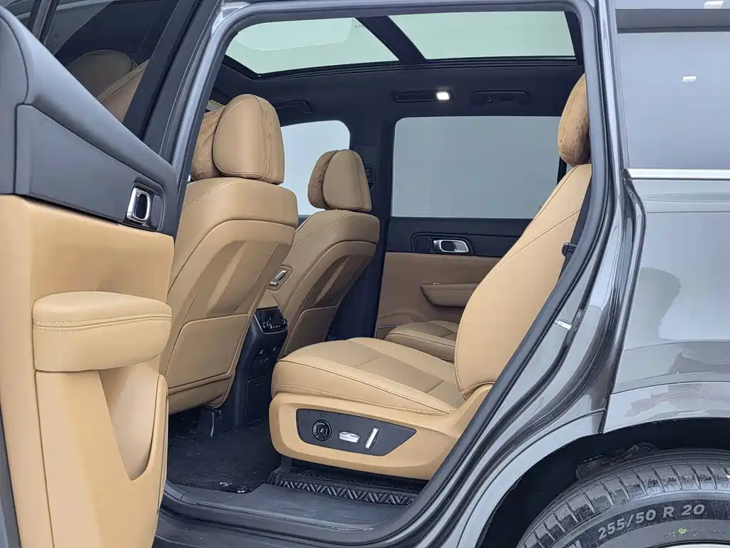 Li Auto Li ONE — миниатюра 8