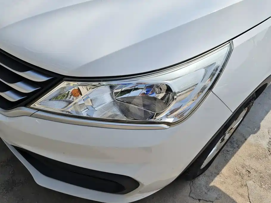 Baojun 310 — миниатюра 5