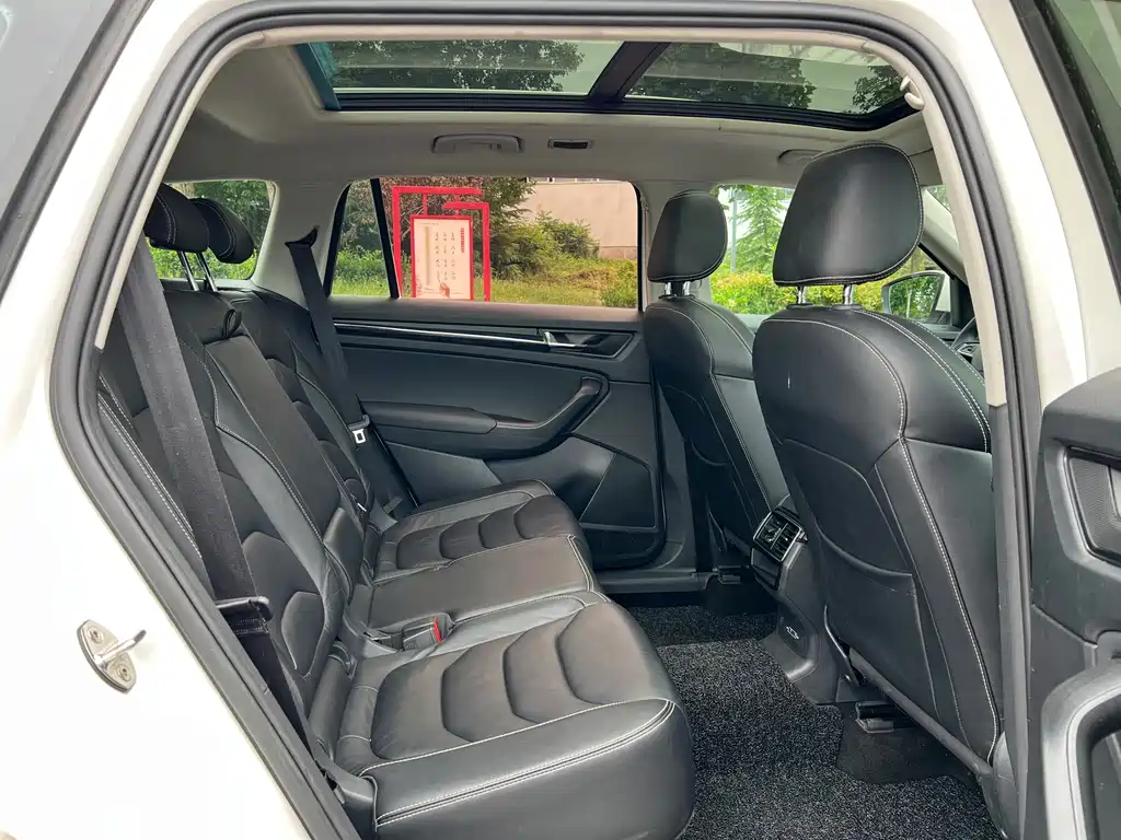 Skoda Kodiaq — миниатюра 13