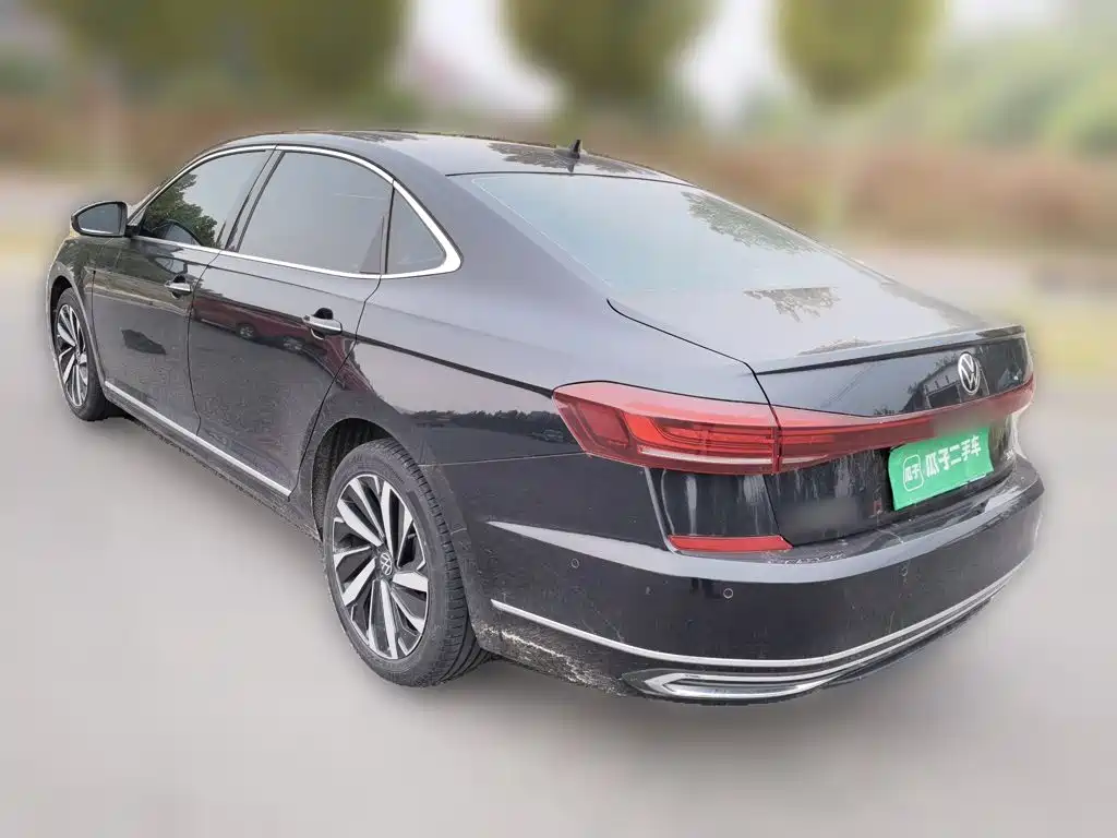 Volkswagen Passat 2022 — фото 24