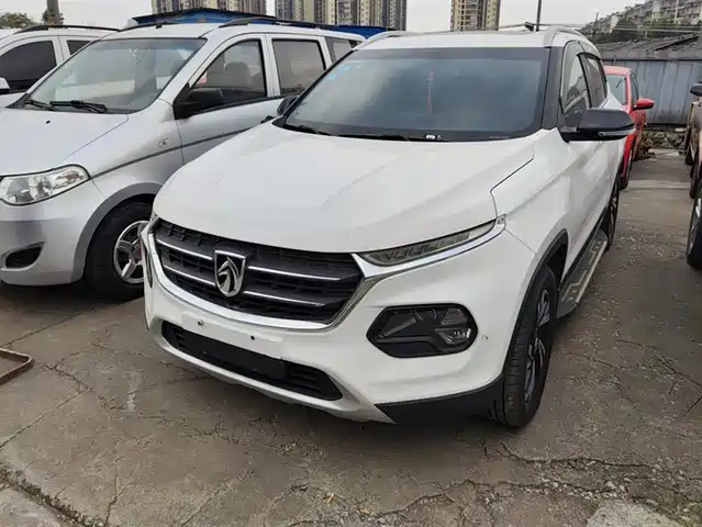 BAOJUN 510 2018