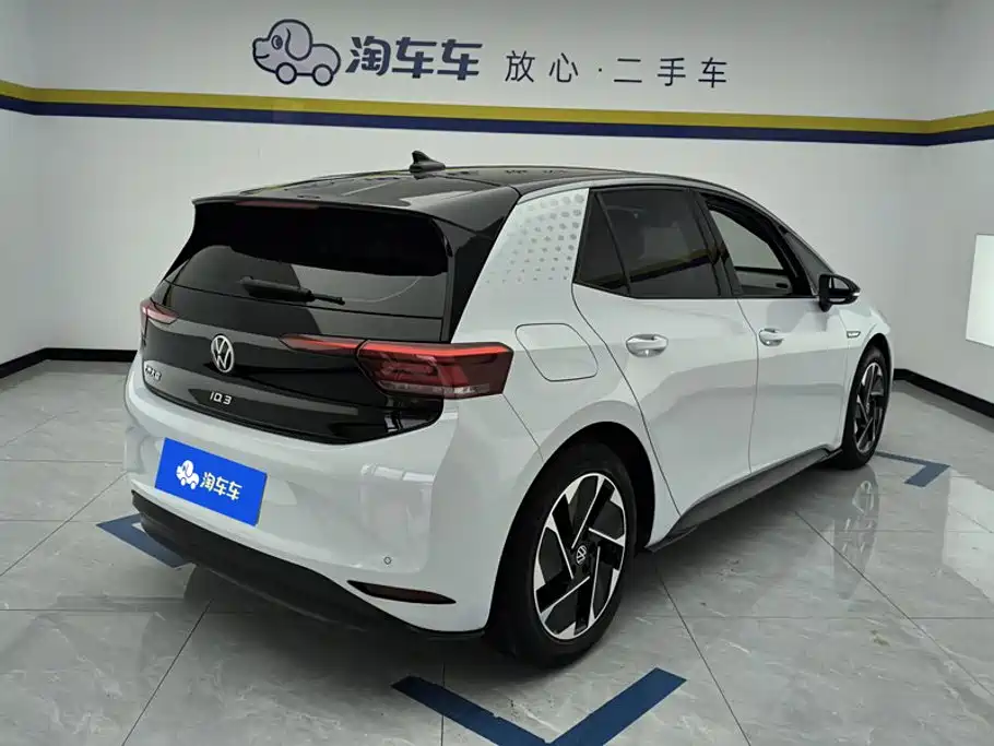 Volkswagen ID.3 — миниатюра 3