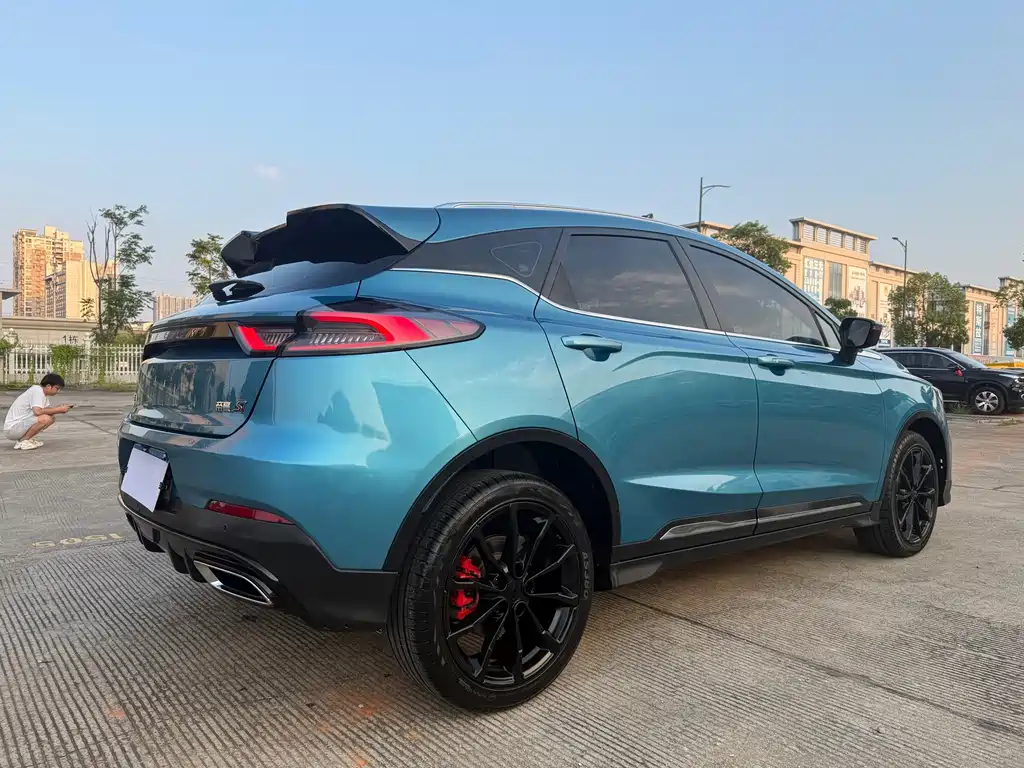 Geely Emgrand S — миниатюра 6