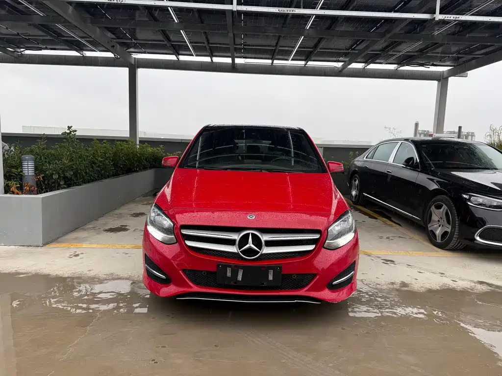 Mercedes-Benz B-Class — миниатюра 2