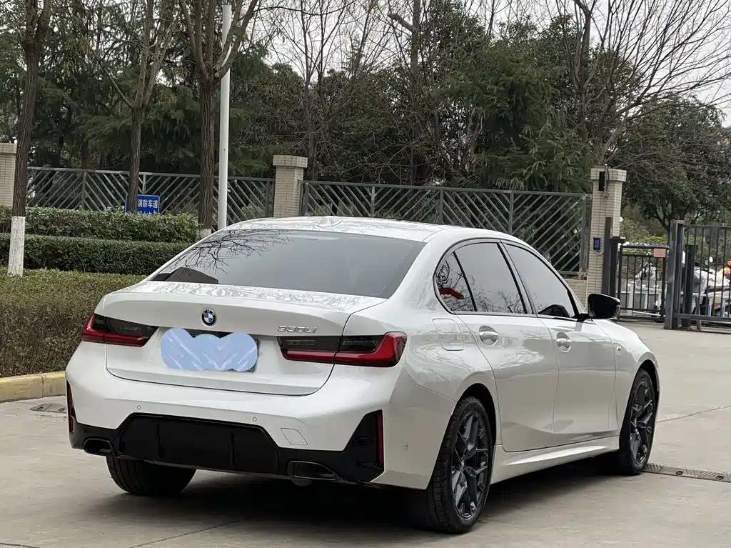 BMW 3 Series — миниатюра 13
