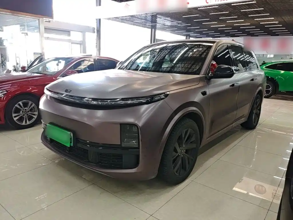 Li Auto L8
