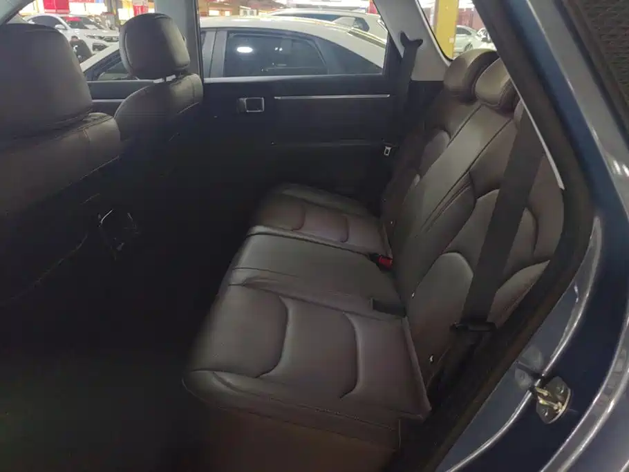 Wuling Xingguang 560 — миниатюра 11