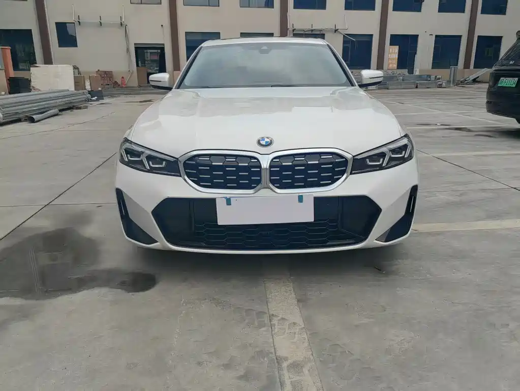 BMW 3 Series — миниатюра 3