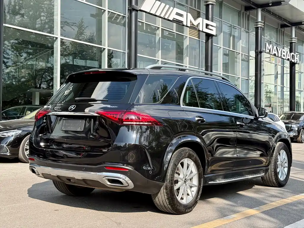 Mercedes-Benz GLE (Import) — миниатюра 5