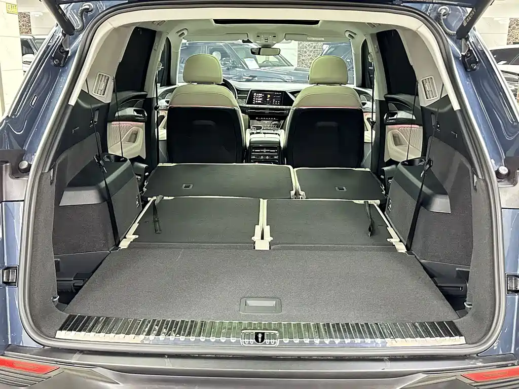 Audi Q6 — миниатюра 10