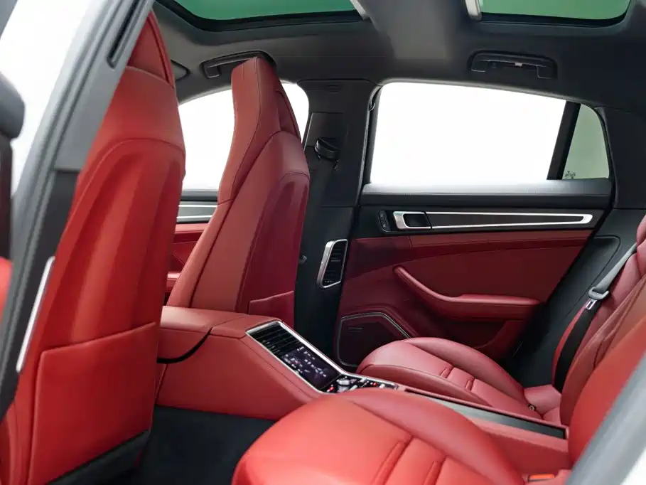 Porsche Panamera Hybrid — миниатюра 11