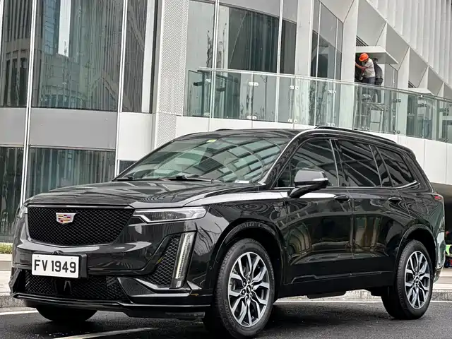 CADILLAC  XT6 2020