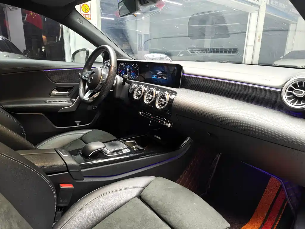 Mercedes-Benz A-Class — миниатюра 9