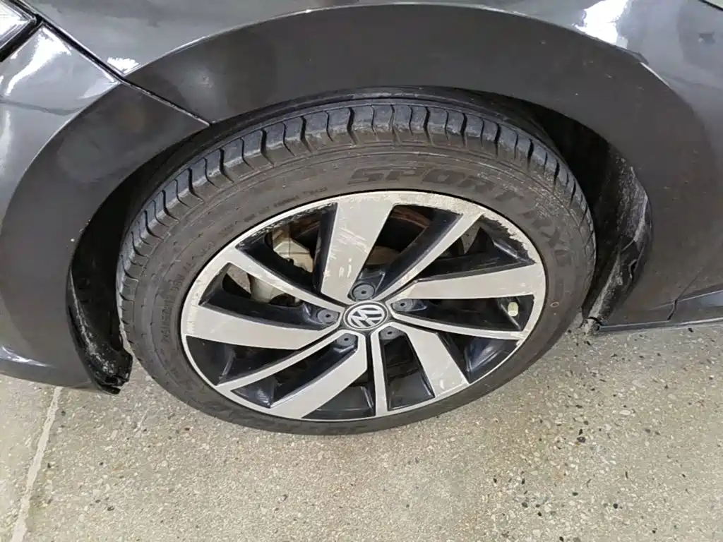 Volkswagen Sagitar — миниатюра 23