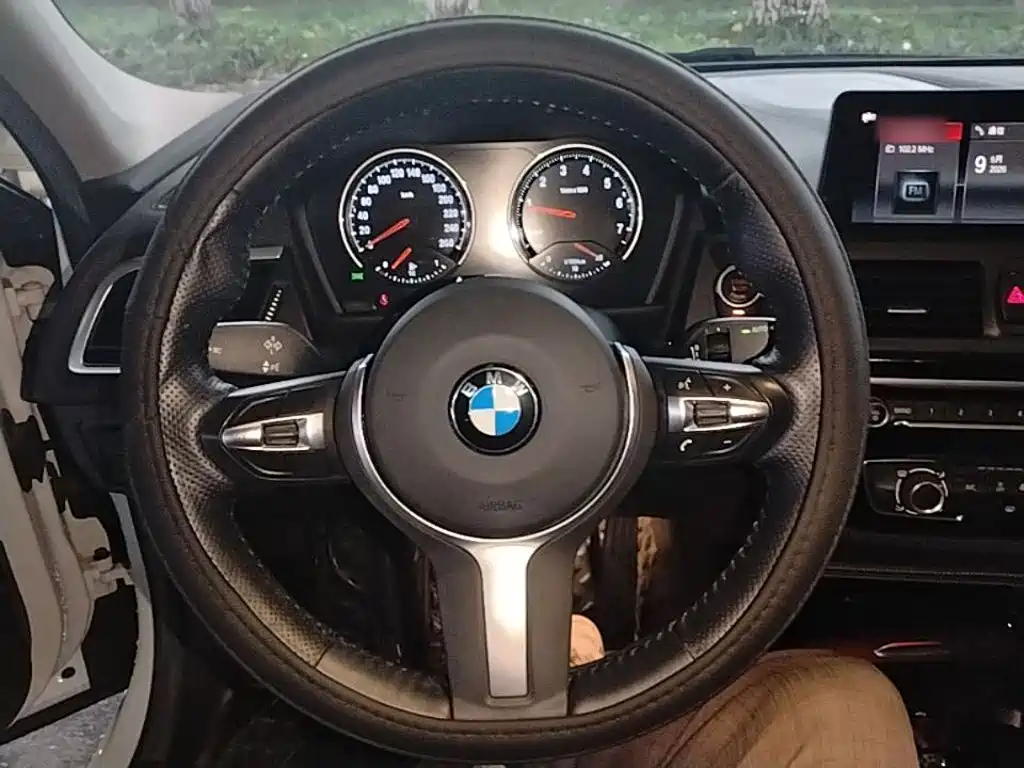 BMW 1 Series — миниатюра 11