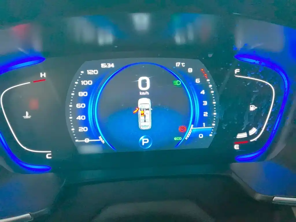 Geely Jia Ji — миниатюра 6