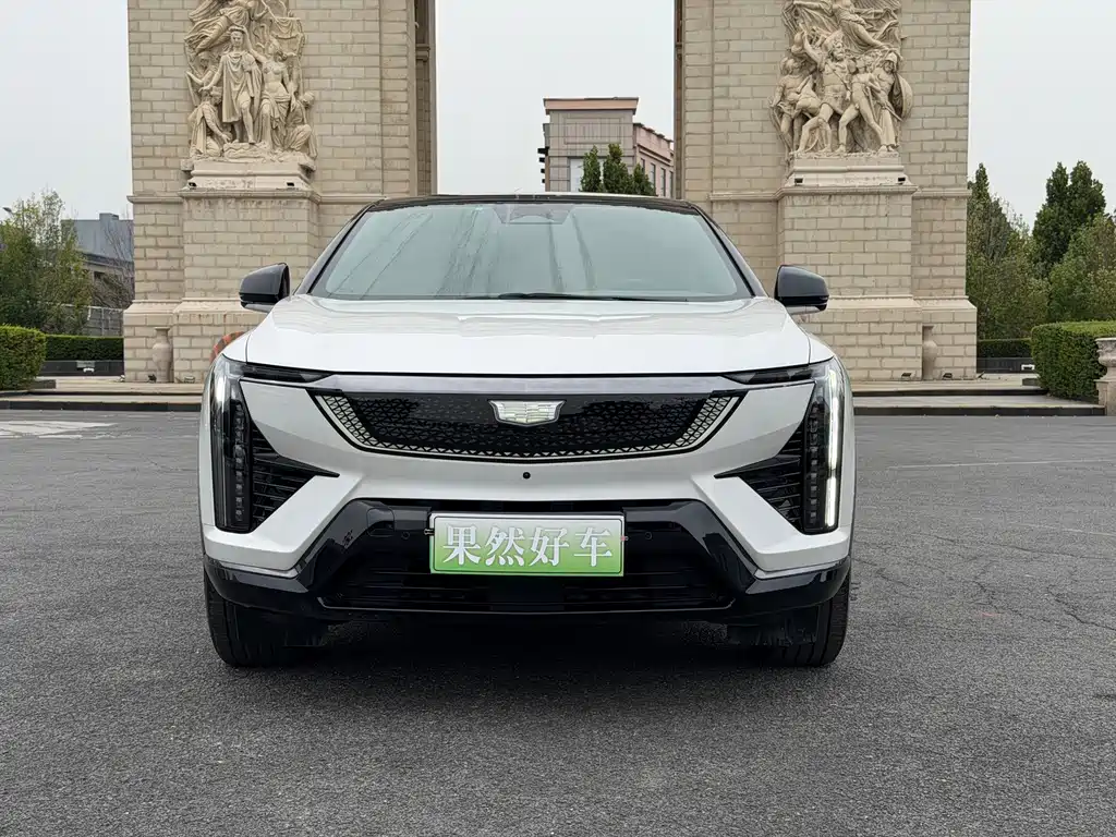 Cadillac IQ — миниатюра 2