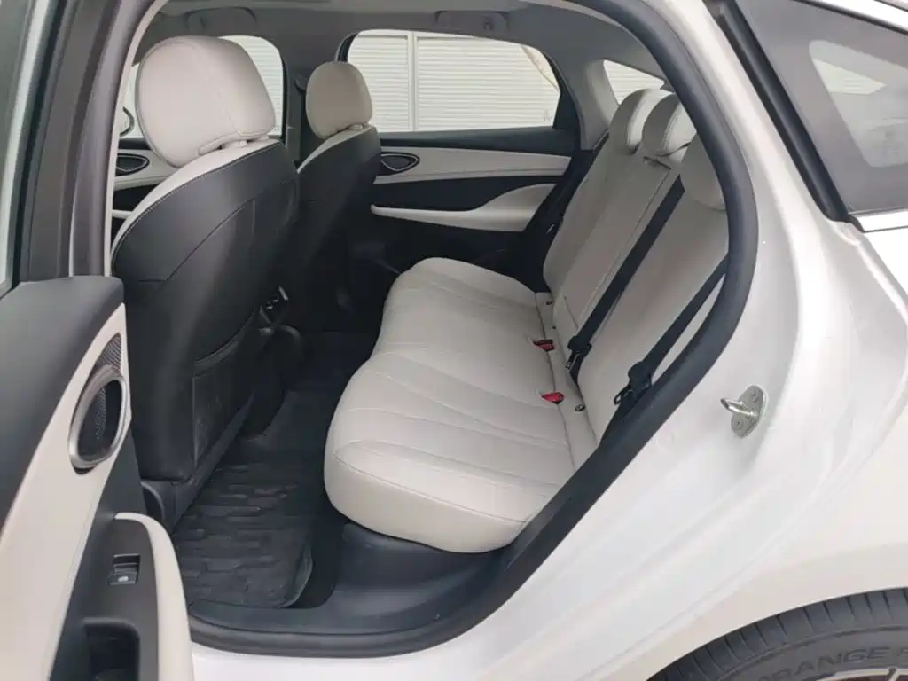 BYD Seal 05 DM-i — миниатюра 17